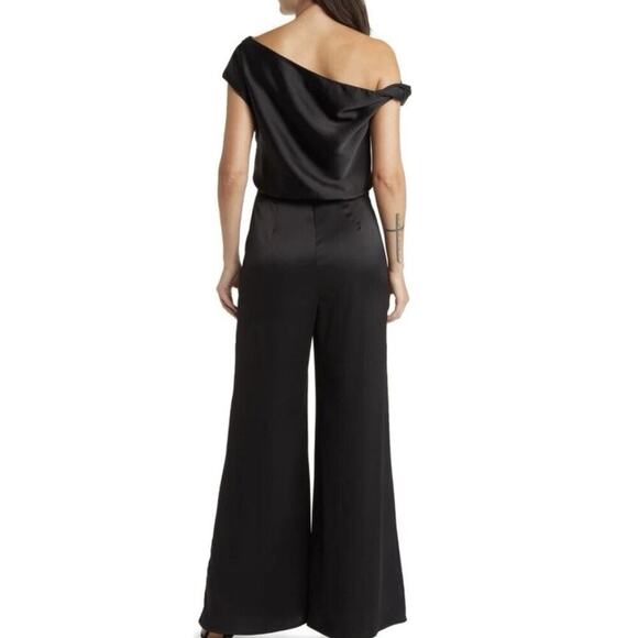 WAYF Black Satin Jumpsuit One Shoulder - Picture 3 of 5